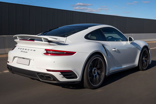 Porsche-991point2-Turbo (1)